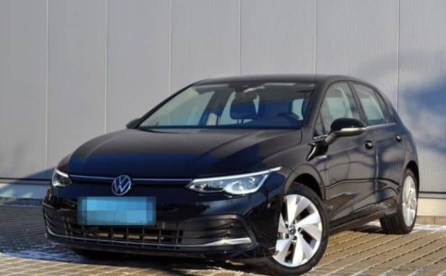 Volkswagen Golf VIII 2.0 TDI 150 PS DSG Style First-Edition foto 2