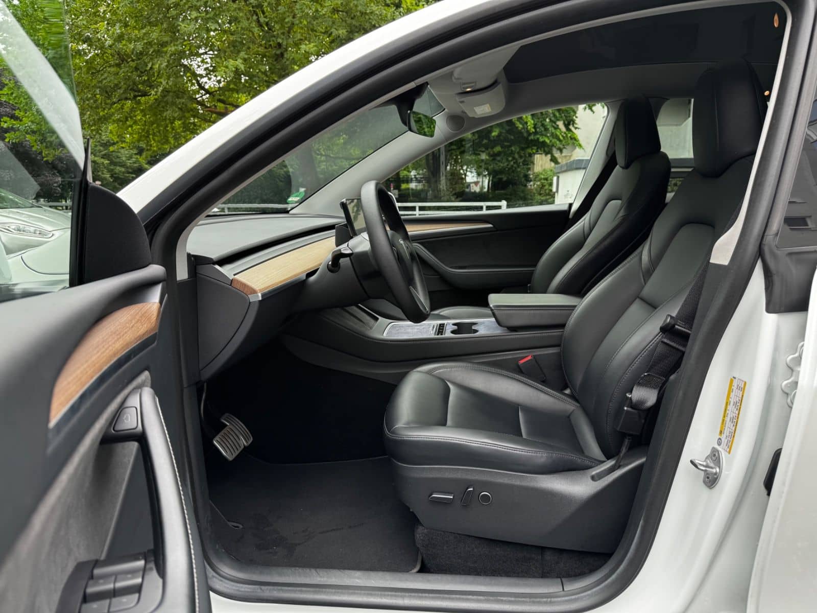 Tesla Model Y Performance Dual AWD*GARANTIE*PILOT*ACC* foto 8