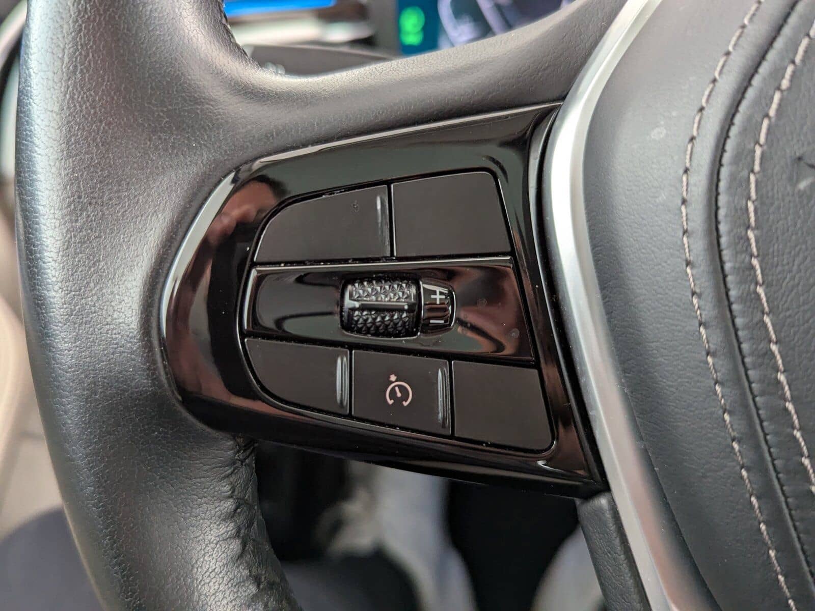 BMW 545 e xDrive Luxury Line LEDER+LED+NAVI+GSD+SHZ+ foto 25