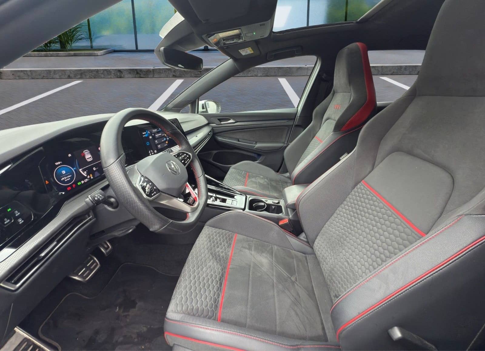 Volkswagen Golf VIII GTI Clubsport,Panorama,Matrix,Headup foto 9