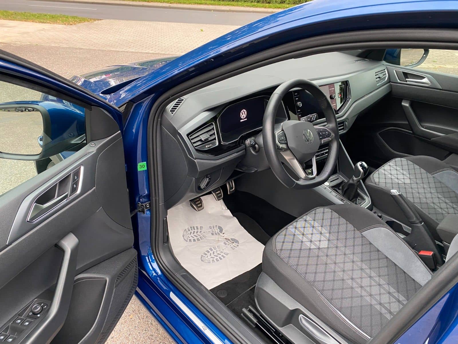 Volkswagen Taigo R-Line PDC / Apple / Klima / Spurh. foto 6