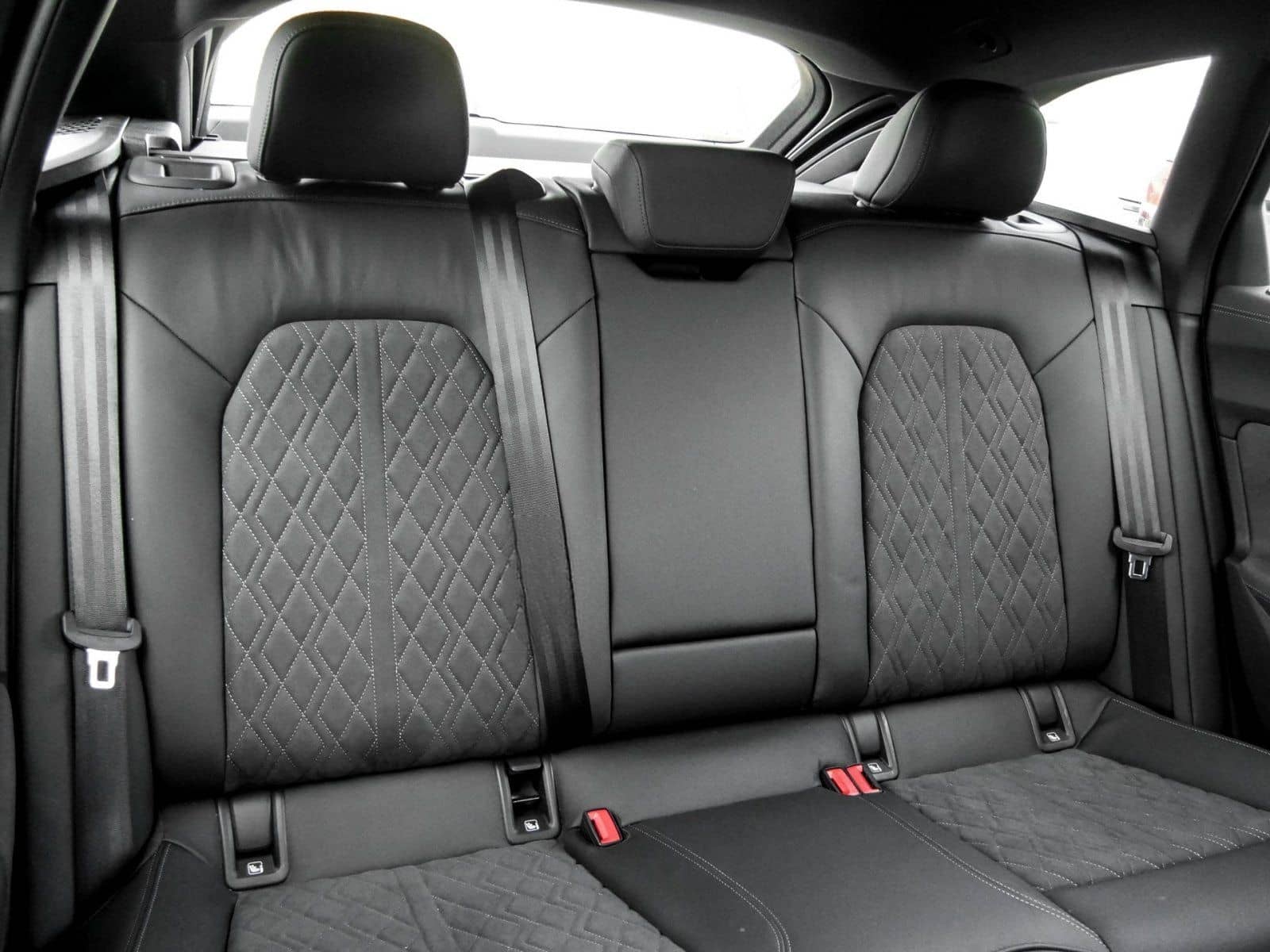 Audi A5 Avant TDI quattro S tronic S Line AHK+B&O+Son foto 4