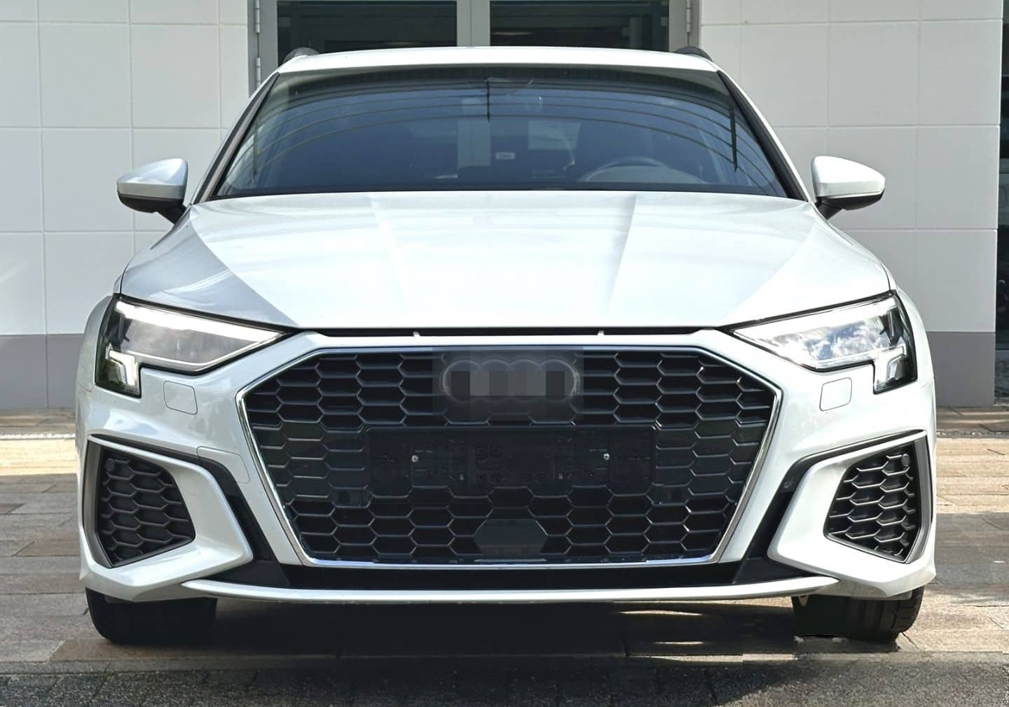 Audi A3 Sportback S-Line 40 TFSI e LED NAV AHZV SHZ V foto 2