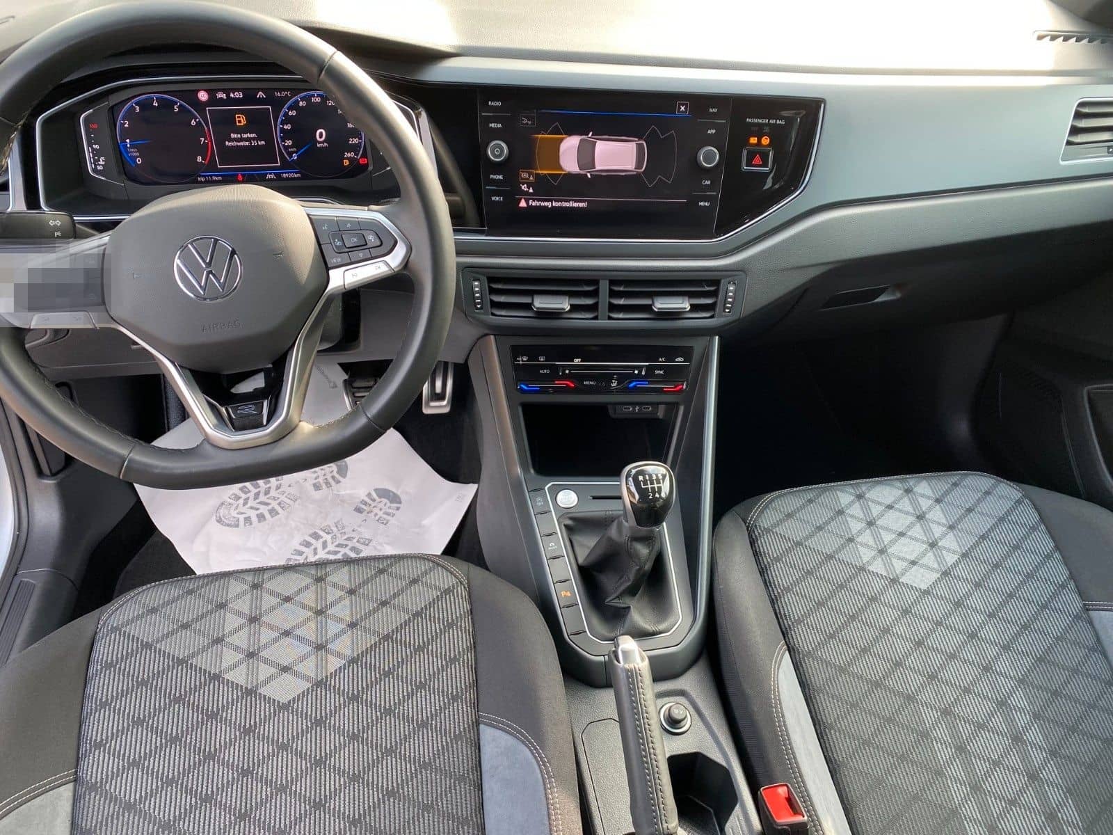 Volkswagen Taigo R-Line Apple / DAB / Kamera / Spurh. foto 8