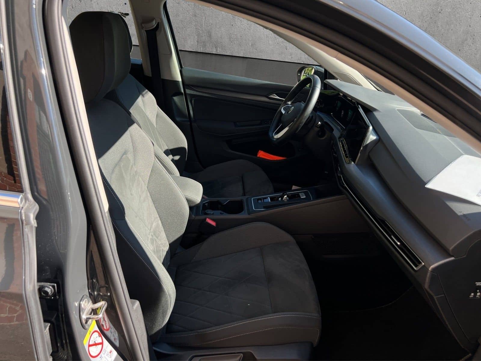 Volkswagen Golf VIII 1.4 eHybrid DSG foto 17