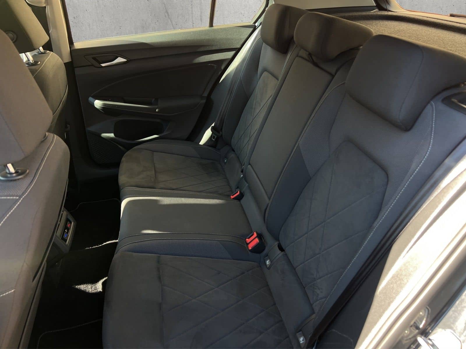 Volkswagen Golf VIII 1.4 eHybrid DSG foto 20