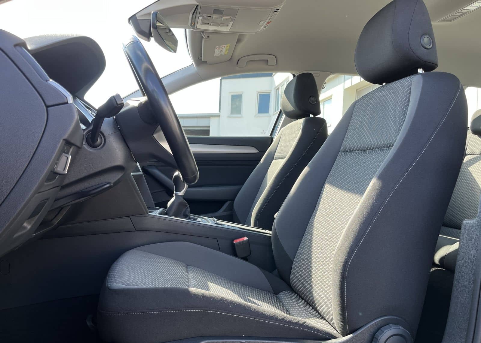 Volkswagen Passat Variant 1.5 TSI R-Line Optik 135€ m.20% A foto 11