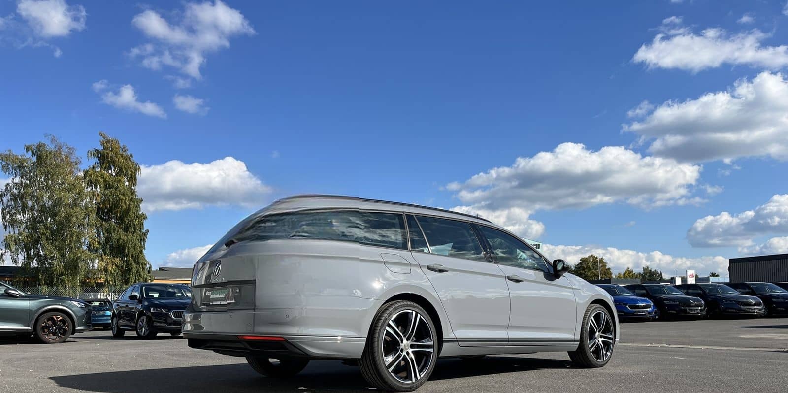 Volkswagen Passat Variant 1.5 TSI R-Line Optik 135€ m.20% A foto 6