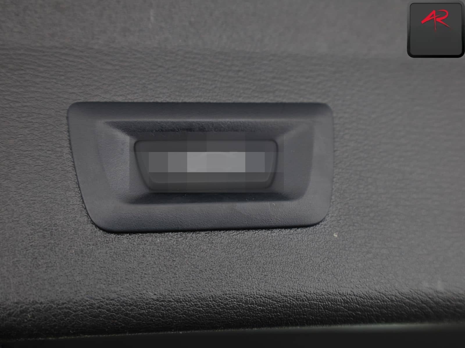 BMW X1 sDrive18d M SPORT SHADOW PANO,KAMERA,HUD,AHK foto 13