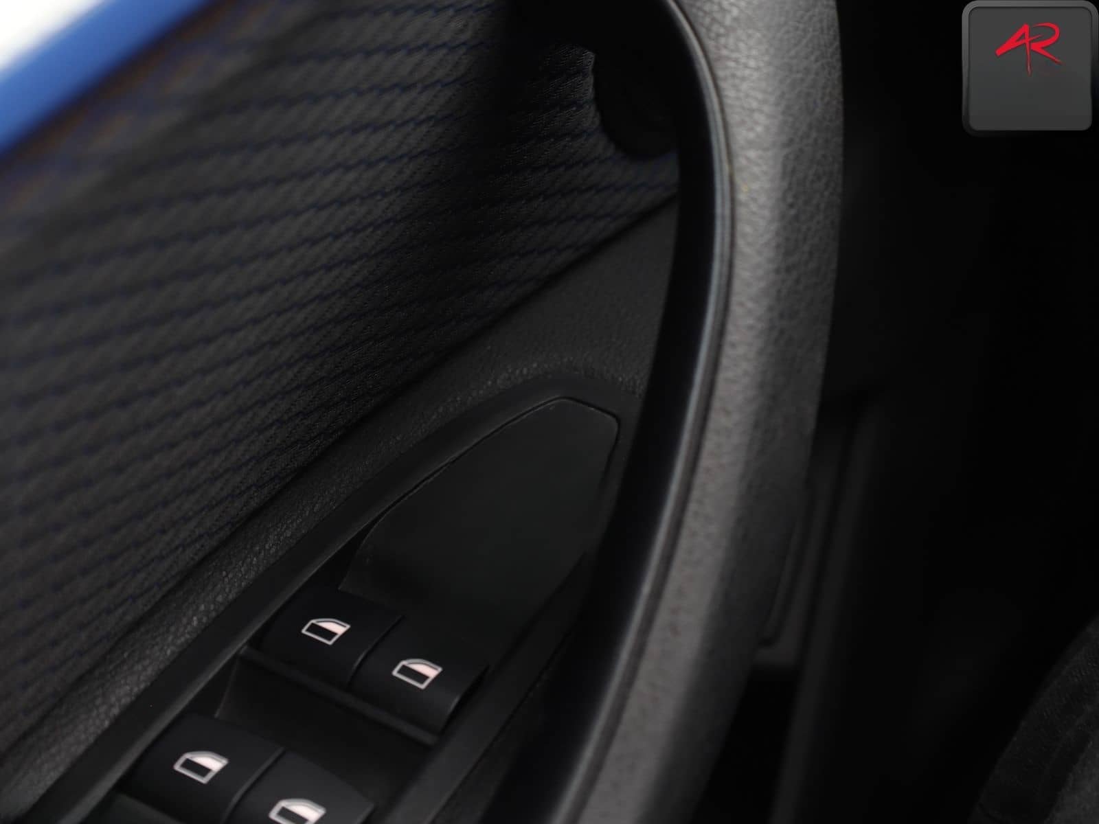 BMW X1 sDrive18d M SPORT SHADOW PANO,KAMERA,HUD,AHK foto 15