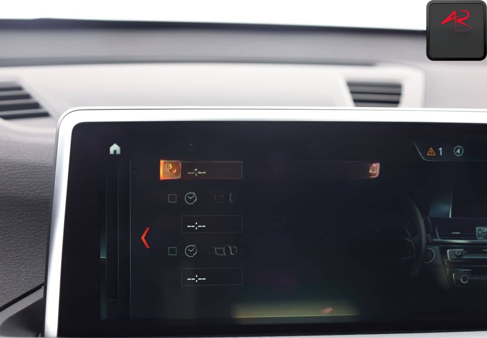 BMW X1 sDrive18d M SPORT SHADOW PANO,KAMERA,HUD,AHK foto 22