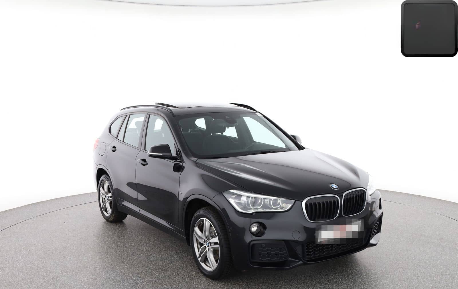 BMW X1 sDrive18d M SPORT SHADOW PANO,KAMERA,HUD,AHK foto 7