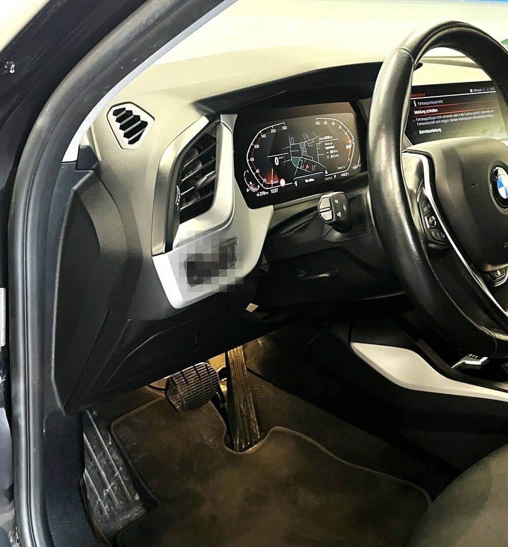 BMW 116 i Advantage AUT NAVI SHZ CARPLAY LED foto 8