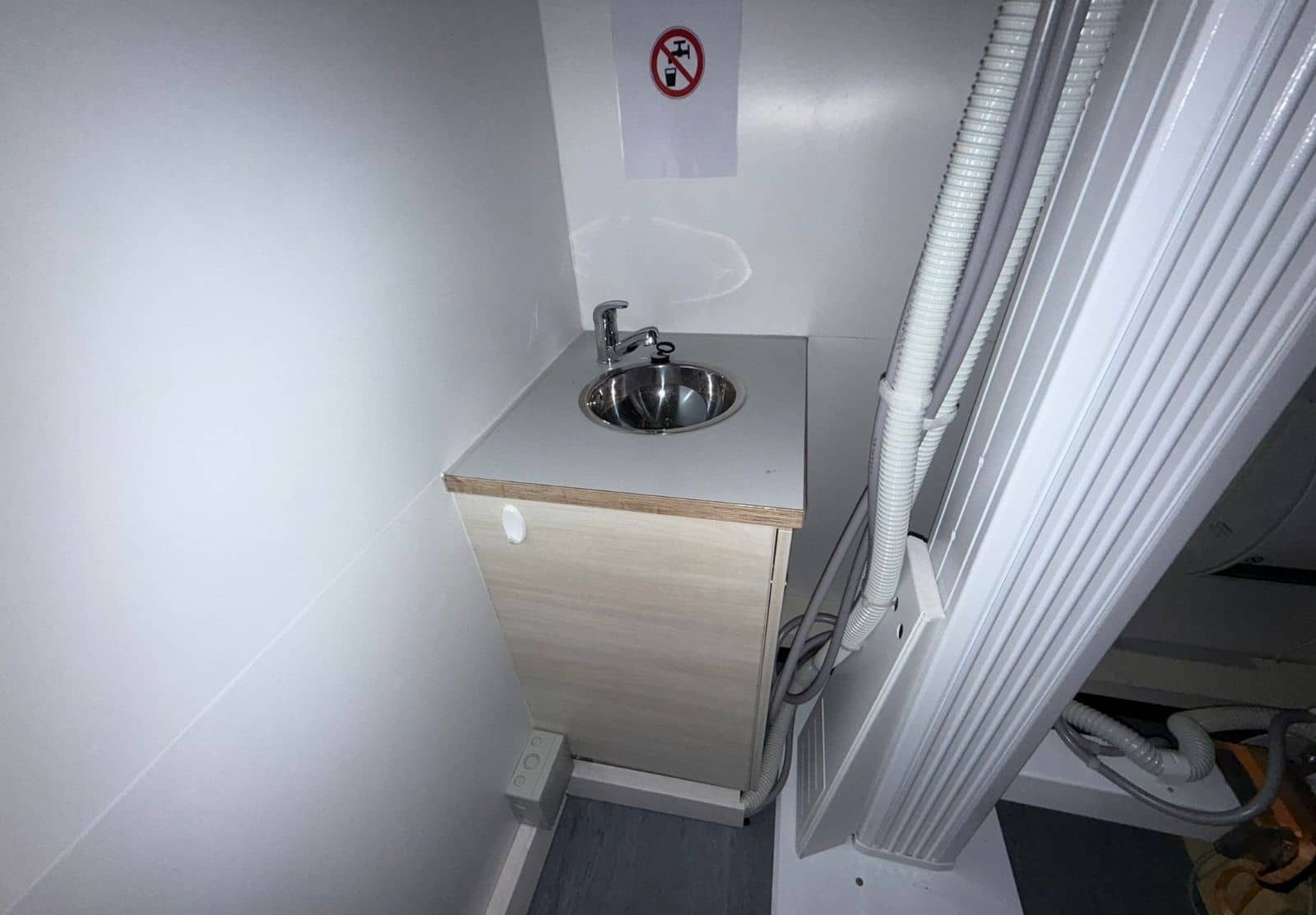 Mercedes-Benz Atego 816 *WOHNMOBIL*RÖNTGENMOBIL*CAMPER*UNIKAT* foto 9