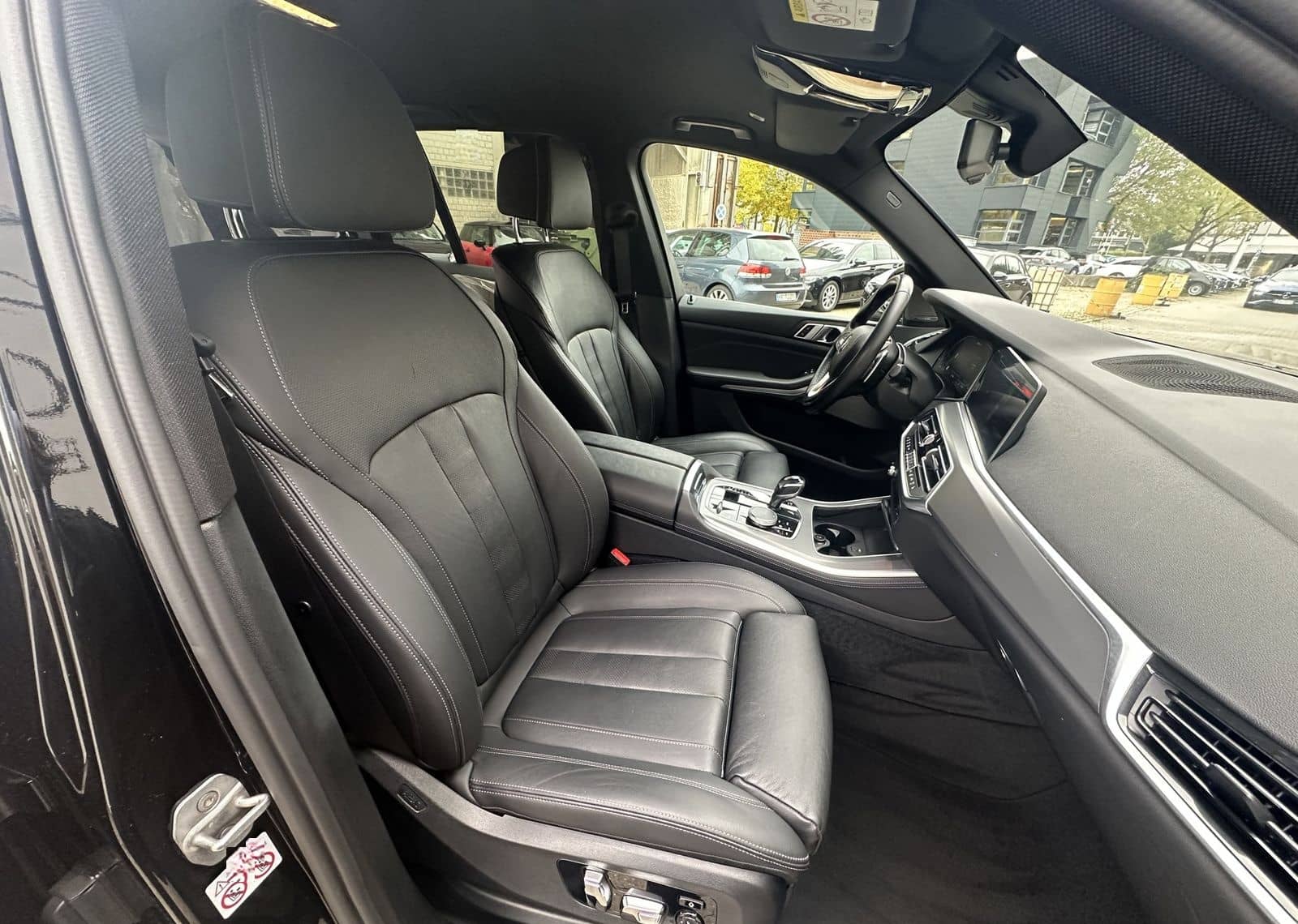 BMW X5 xDrive45e / MEMORY / Live Cockpit / H&K Sound foto 5