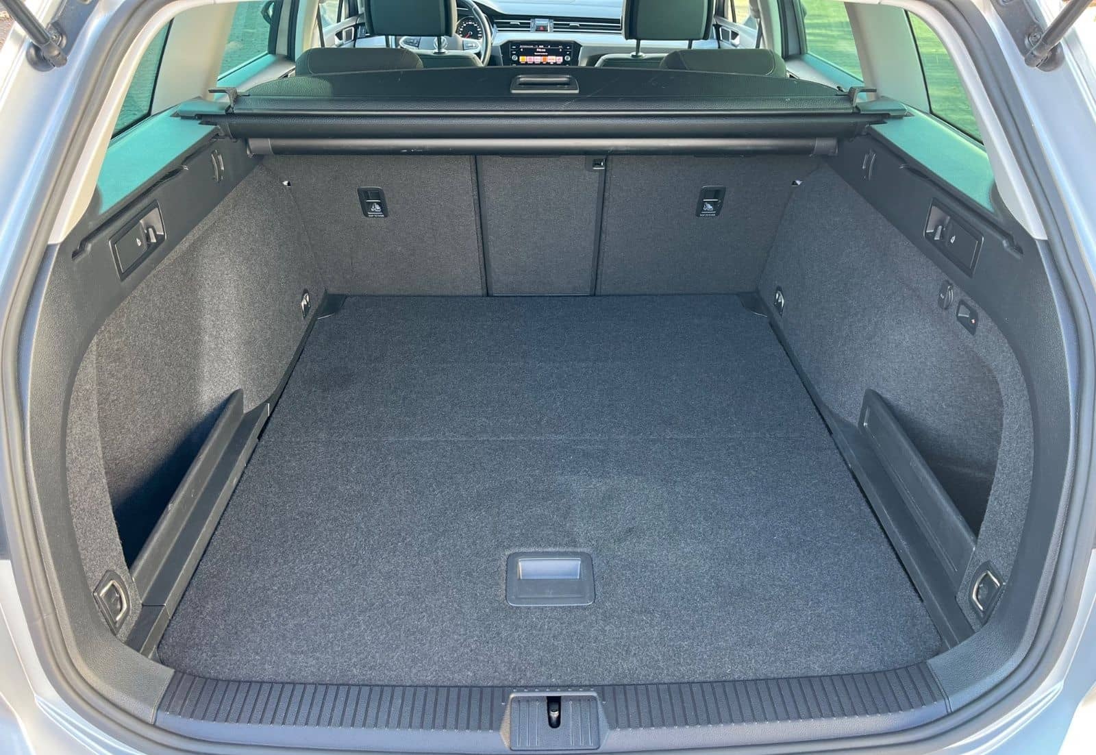 Volkswagen Passat Variant Business 1.5 TSI Navi App AHK ACC foto 12