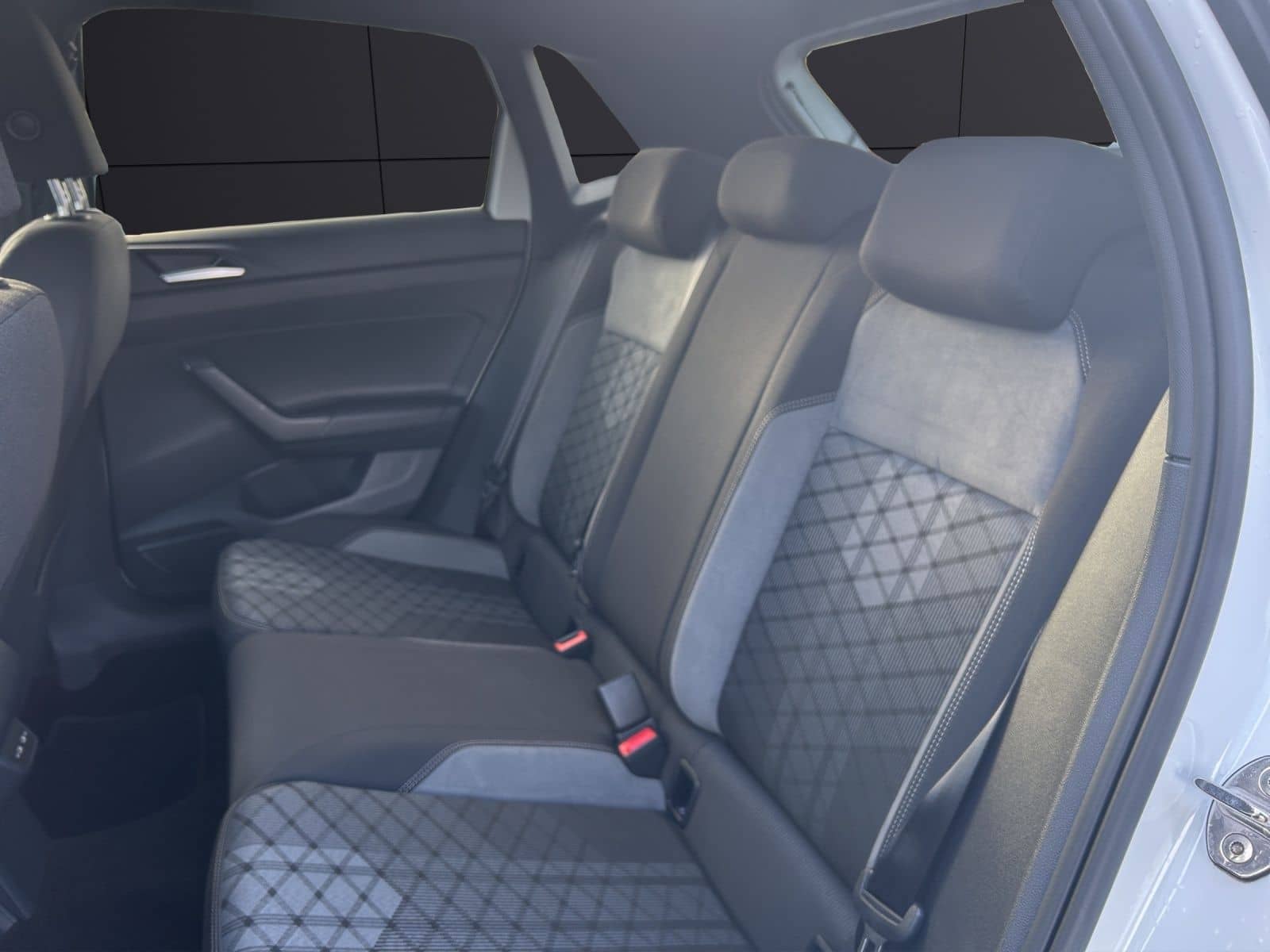 Volkswagen Polo R-Line TSI DSG IQ.Light ACC SH AID RFK AppC foto 11