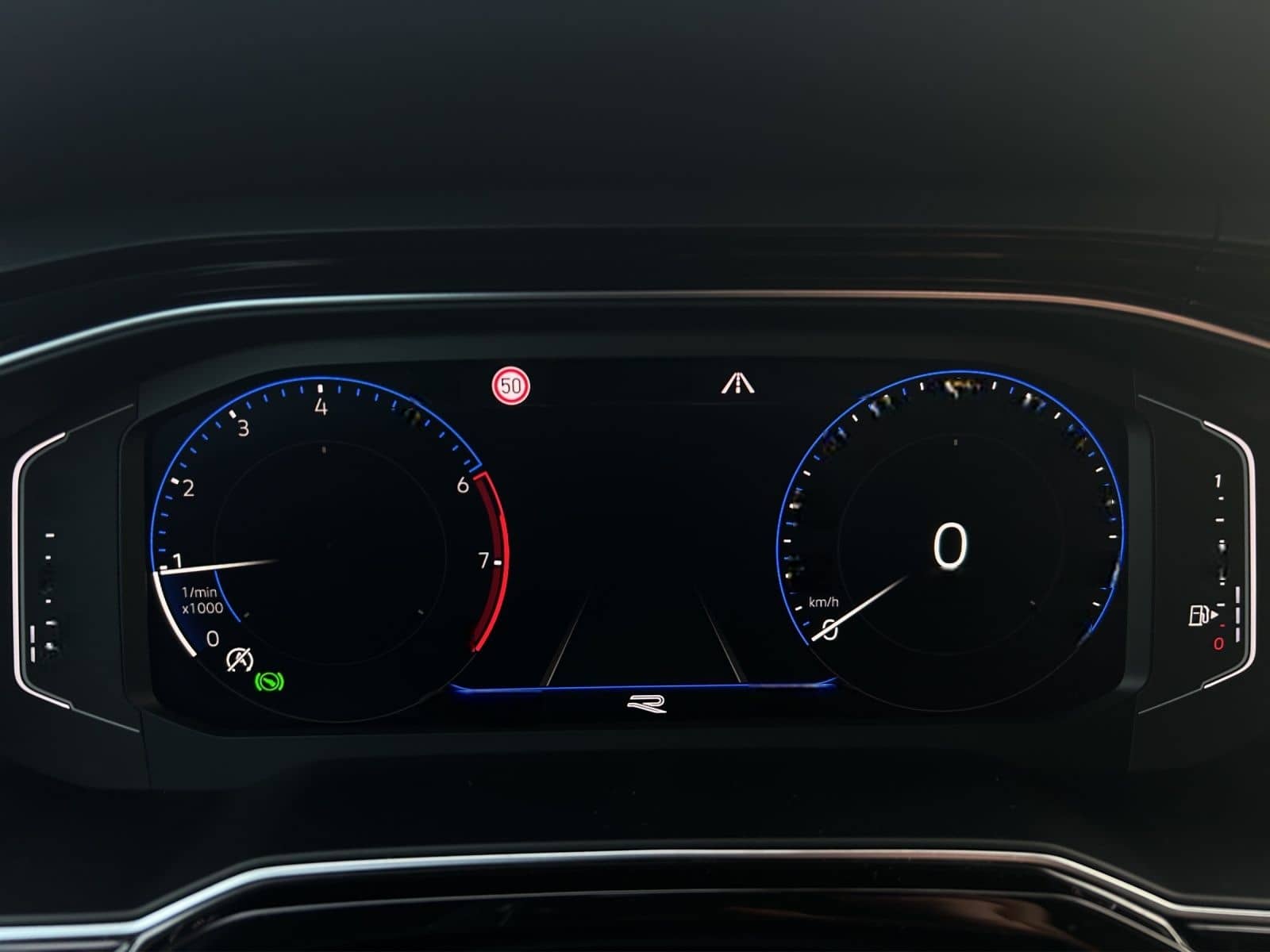 Volkswagen Polo R-Line TSI DSG IQ.Light ACC SH AID RFK AppC foto 18