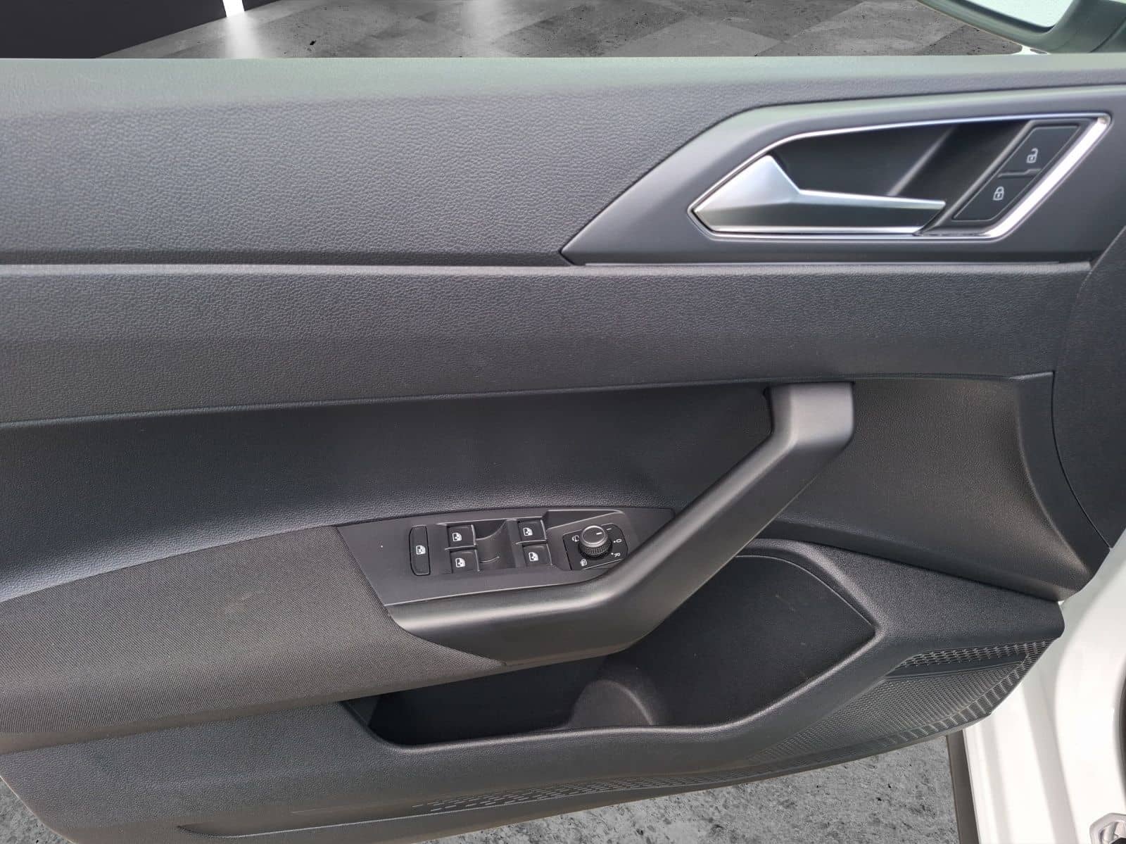 Volkswagen Polo R-Line TSI DSG IQ.Light ACC SH AID RFK AppC foto 19