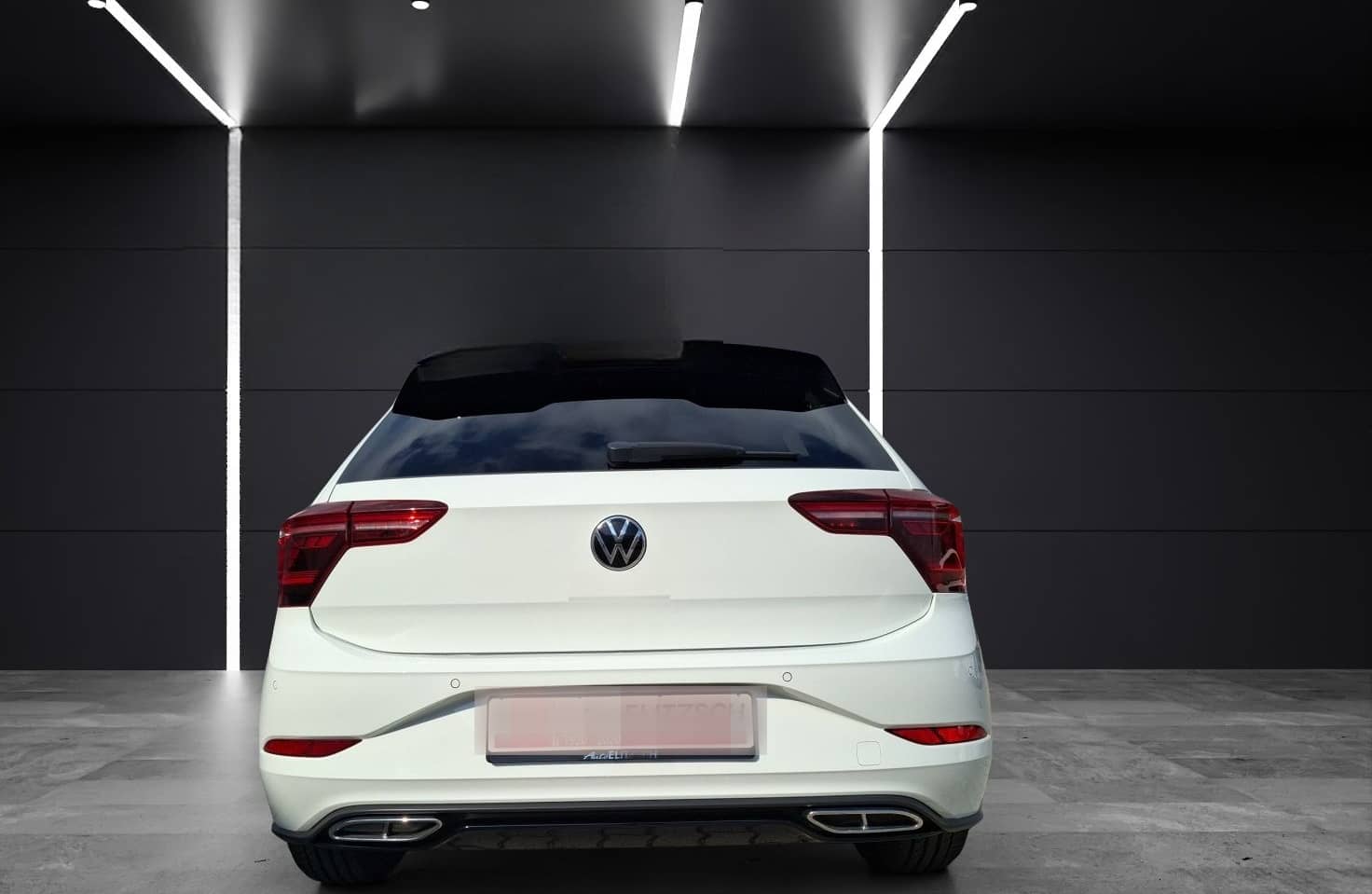 Volkswagen Polo R-Line TSI DSG IQ.Light ACC SH AID RFK AppC foto 4