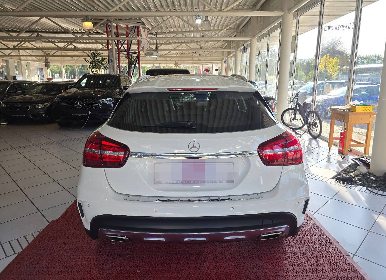 Mercedes-Benz GLA 200 Peak Edition+AMG STYLING+19" AMG LM+PANO foto 6