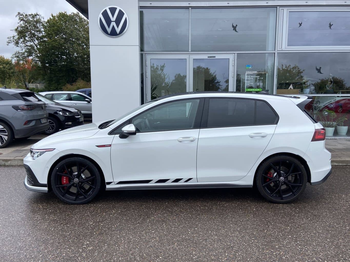 Volkswagen Golf GTI CLUBSPORT 2.0 TSI AKRAPOVIC+DSG GTI-PER foto 2