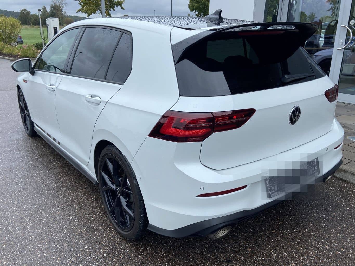 Volkswagen Golf GTI CLUBSPORT 2.0 TSI AKRAPOVIC+DSG GTI-PER foto 3