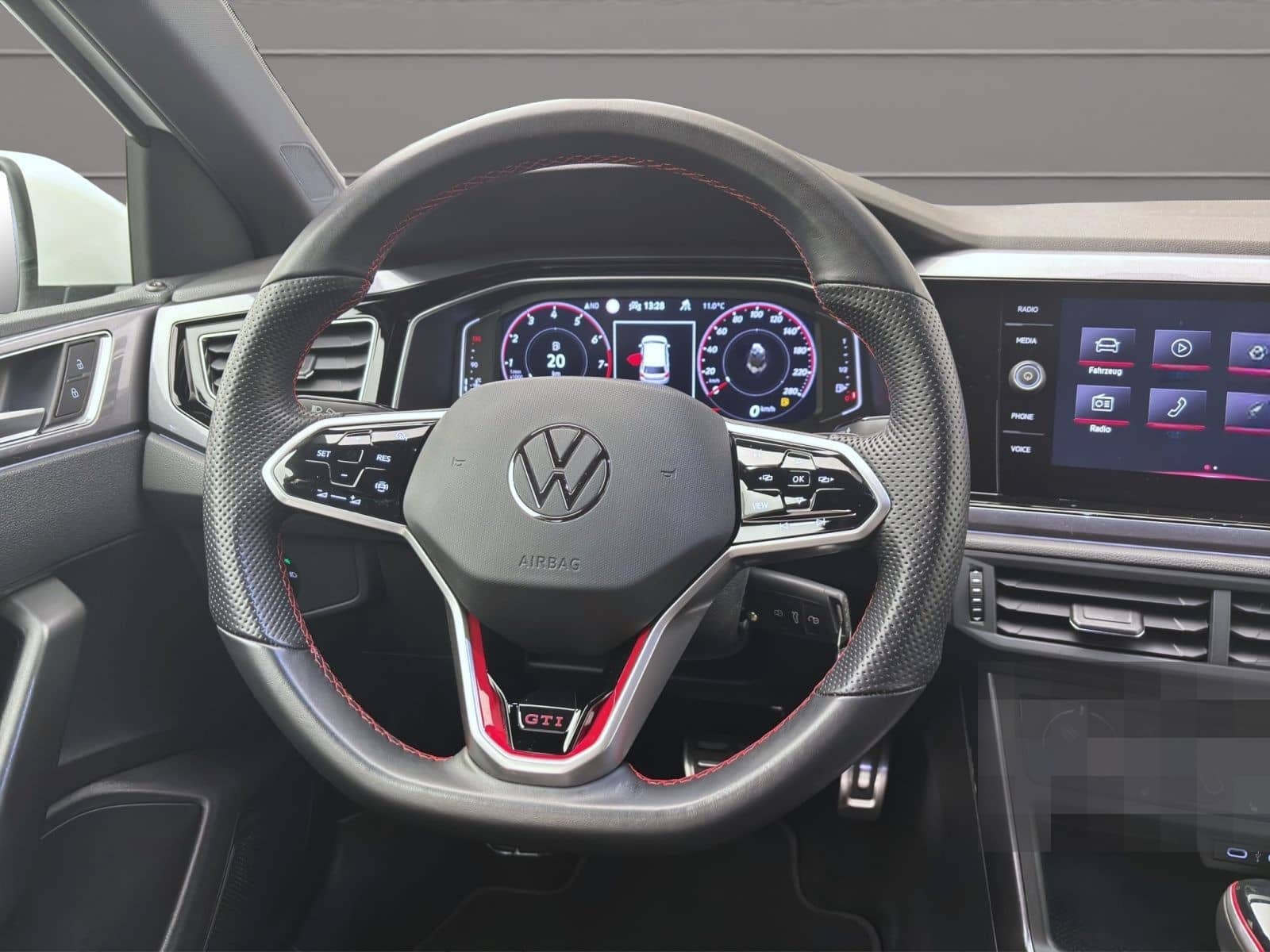Volkswagen Polo GTI NAVI PDC SHZG KLIMA MATRIX foto 11