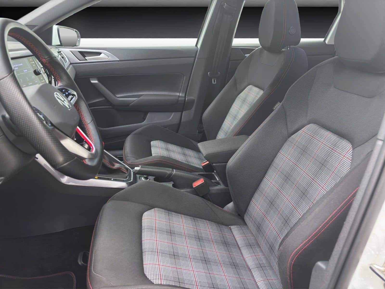 Volkswagen Polo GTI NAVI PDC SHZG KLIMA MATRIX foto 9