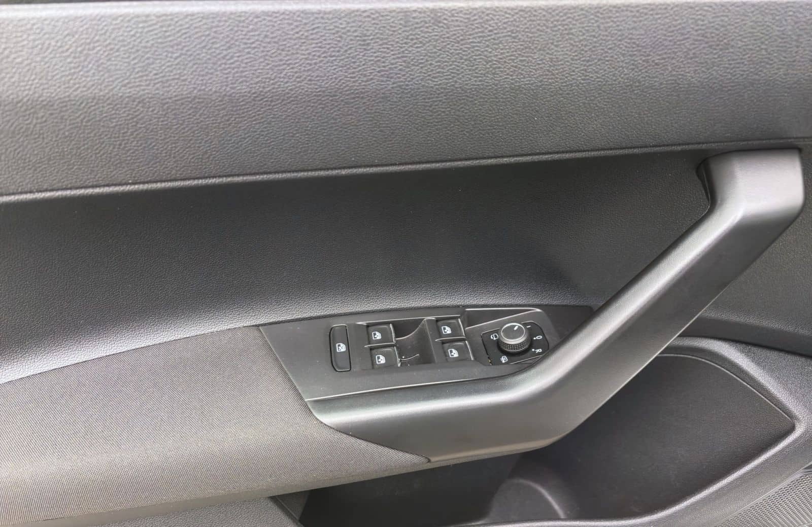 Volkswagen Polo GTI NAVI PDC SHZG KLIMA MATRIX foto 10