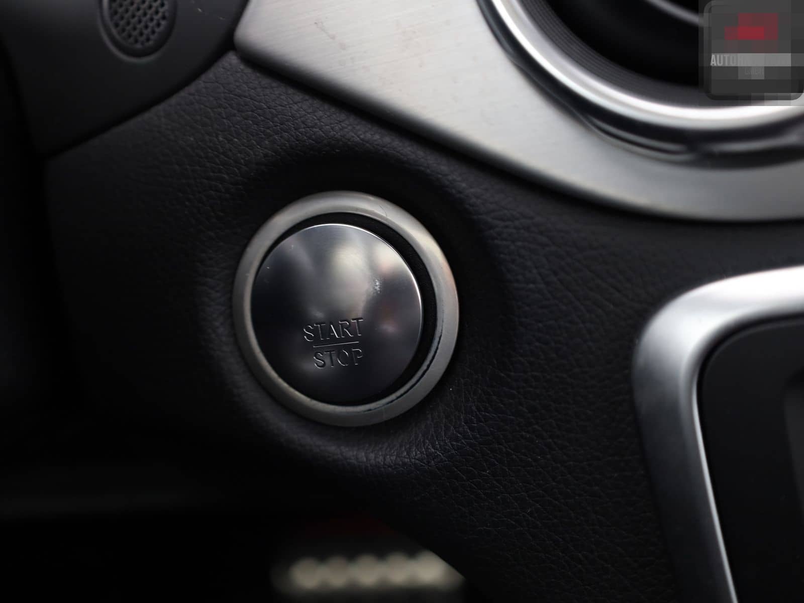 Mercedes-Benz GLA 200 AMG EXKLUSIV PAKET PANO,HARMAN/K,DISTRO foto 20