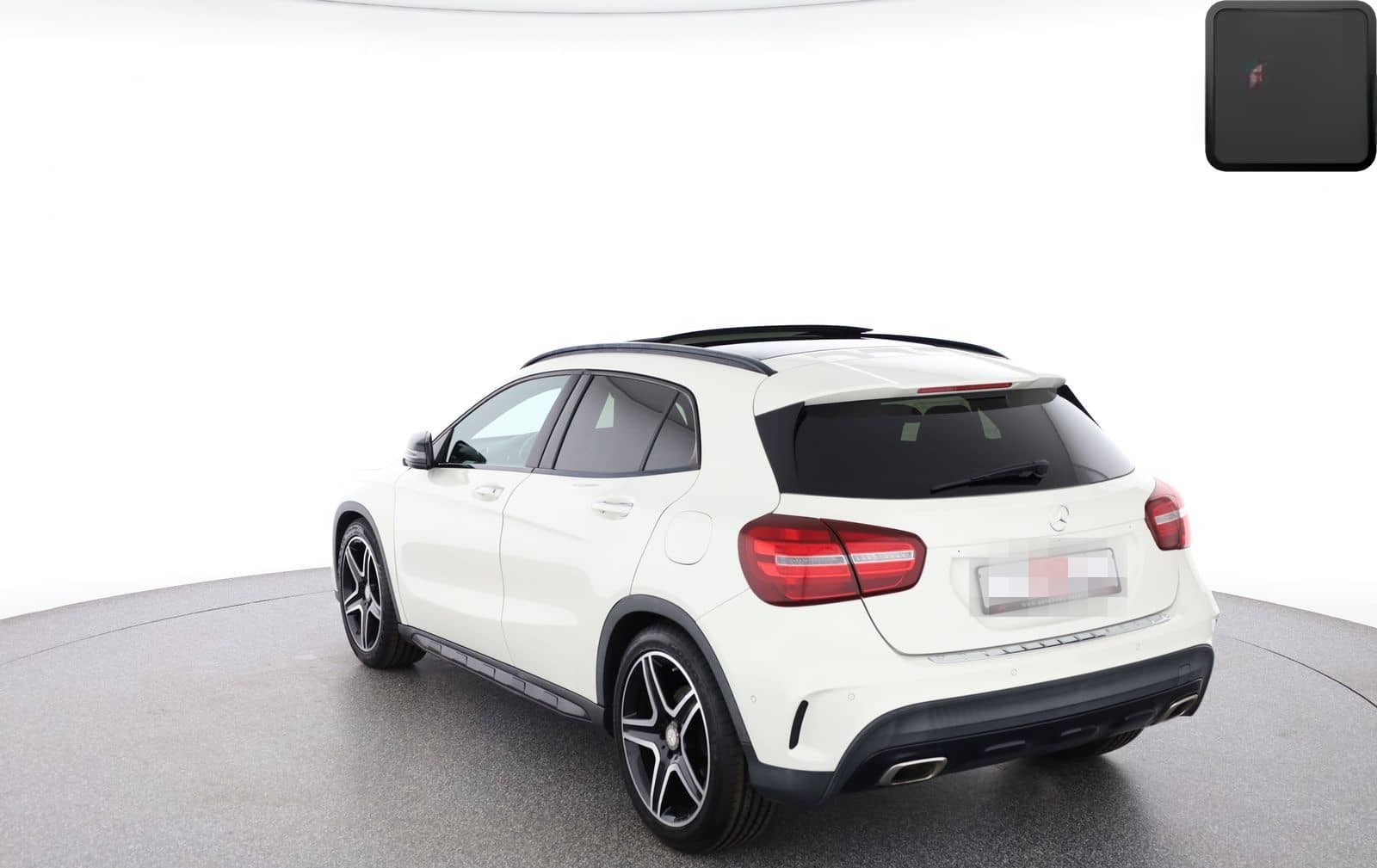 Mercedes-Benz GLA 200 AMG EXKLUSIV PAKET PANO,HARMAN/K,DISTRO foto 3