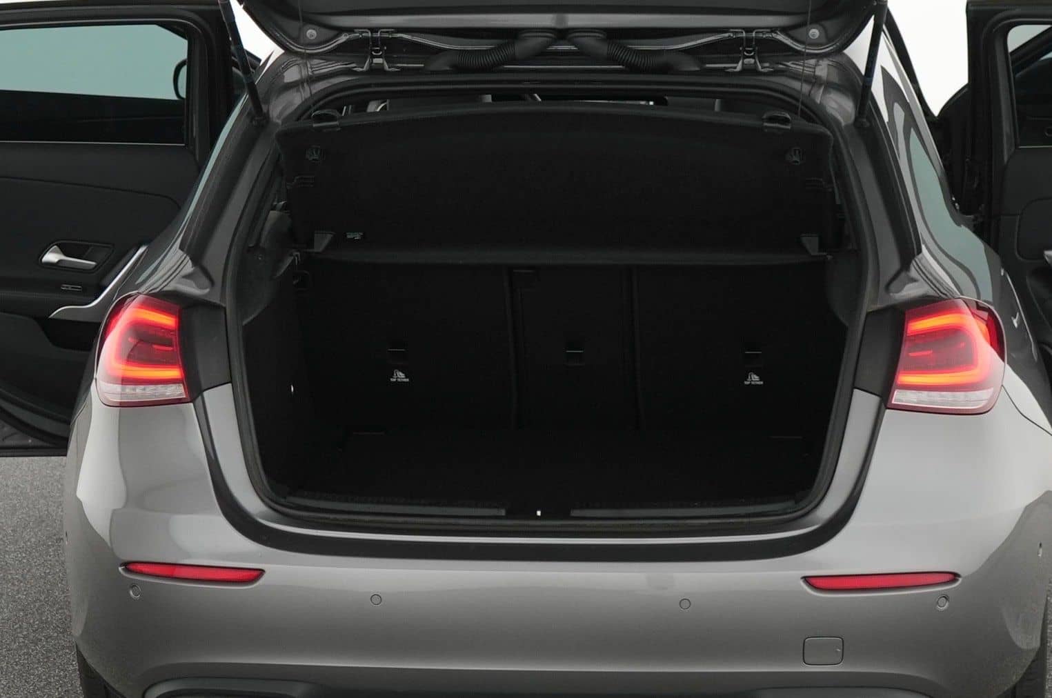 Mercedes-Benz C 180 lim. d AVANTGARDE*LED*KAM*NAVI*1 Hand foto 9