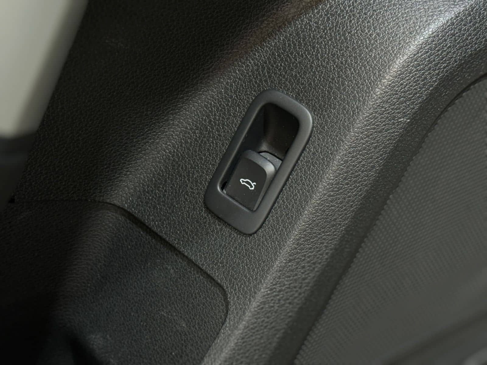 Audi Q2 35 TFSI 1.5-KAMERA-ACC-LED-SHZ-NAVI-EHK foto 20