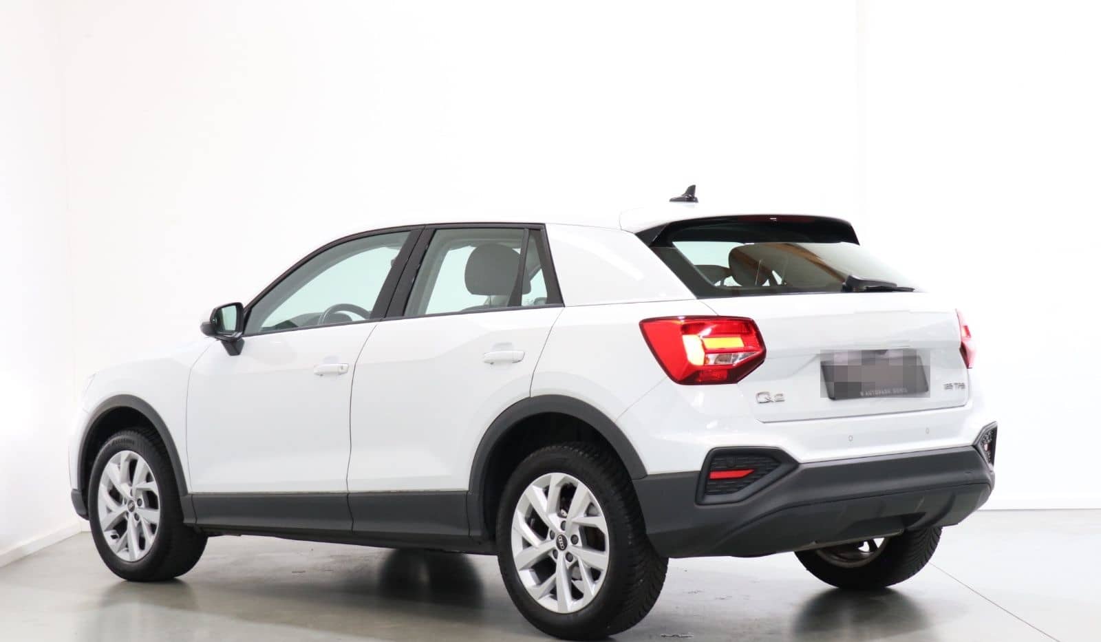 Audi Q2 35 TFSI 1.5-KAMERA-ACC-LED-SHZ-NAVI-EHK foto 4