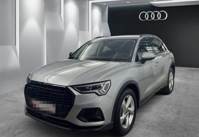 Audi Q3 35TFSI AHK ACC LED EINPARKH NAVI SITZH foto 2