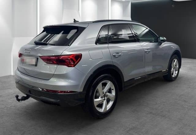 Audi Q3 35TFSI AHK ACC LED EINPARKH NAVI SITZH foto 14