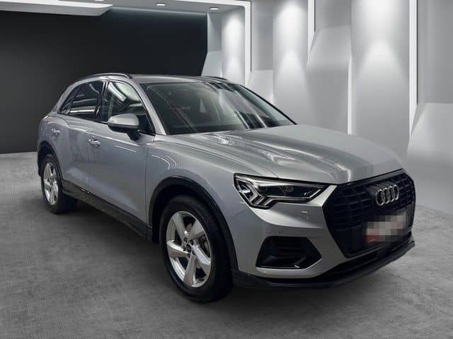 Audi Q3 35TFSI AHK ACC LED EINPARKH NAVI SITZH foto 24