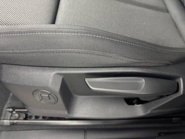 Audi Q3 35TFSI AHK ACC LED EINPARKH NAVI SITZH foto 5