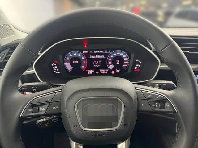 Audi Q3 35TFSI AHK ACC LED EINPARKH NAVI SITZH foto 8