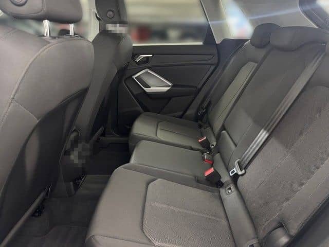 Audi Q3 35TFSI AHK ACC LED EINPARKH NAVI SITZH foto 9