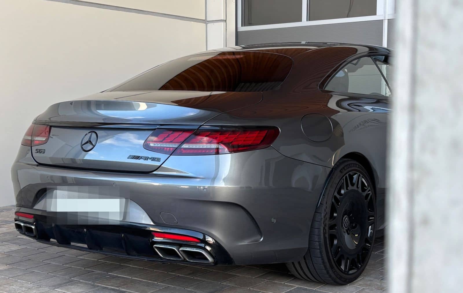 Mercedes-Benz S 63 AMG Coupe 4Matic+ Erstlack - deutsch - voll foto 4