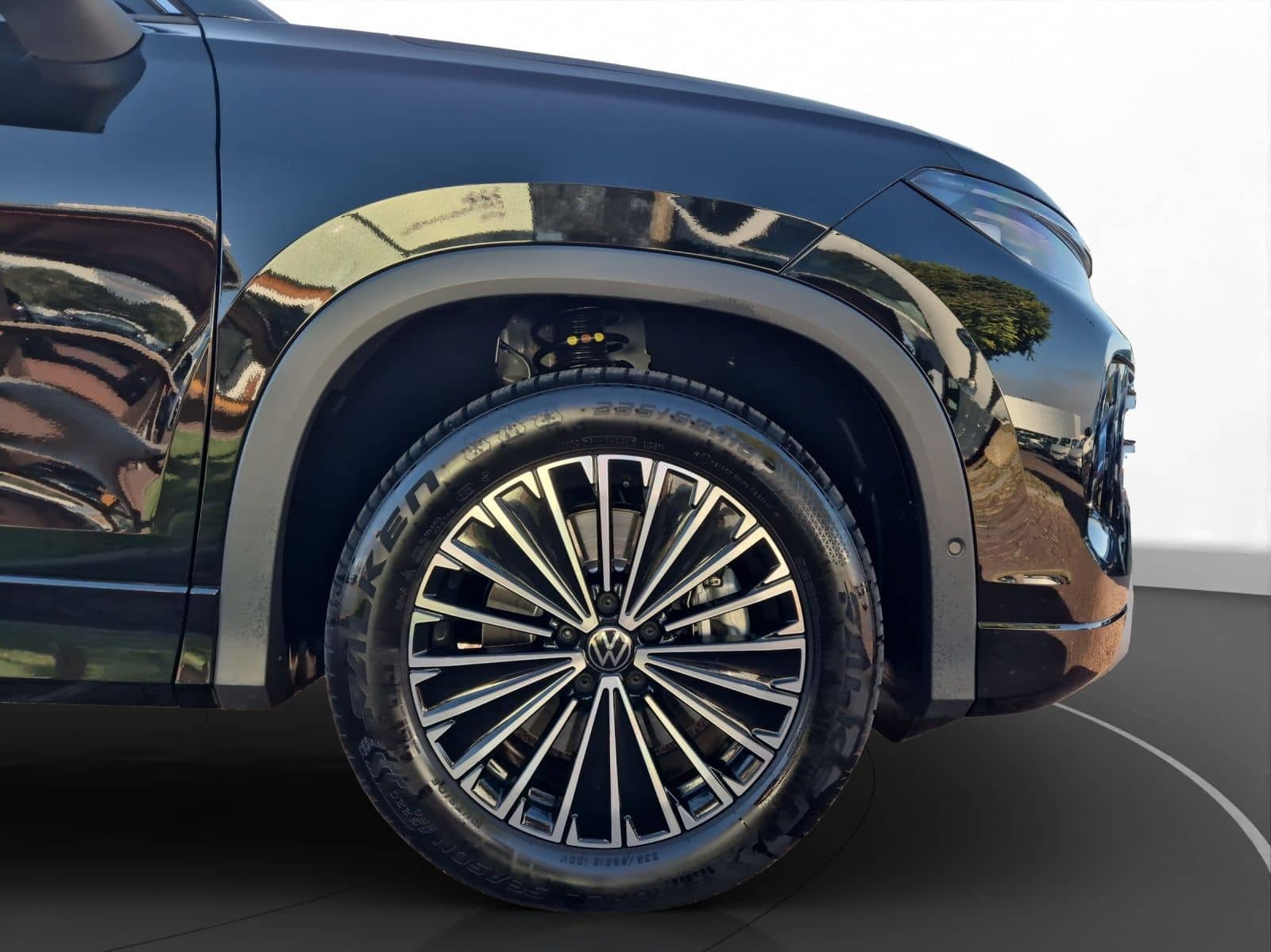 Volkswagen Tayron 1.5 eTSI DSG Navi AHK RüKa Klima Matrix foto 13