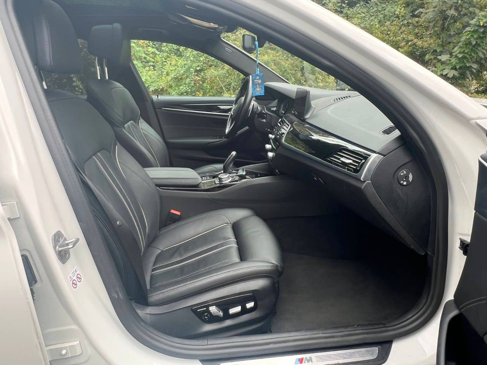 BMW 530d/MSport/Cam/Keyless/SpurAss/Ambiente/Laser foto 13