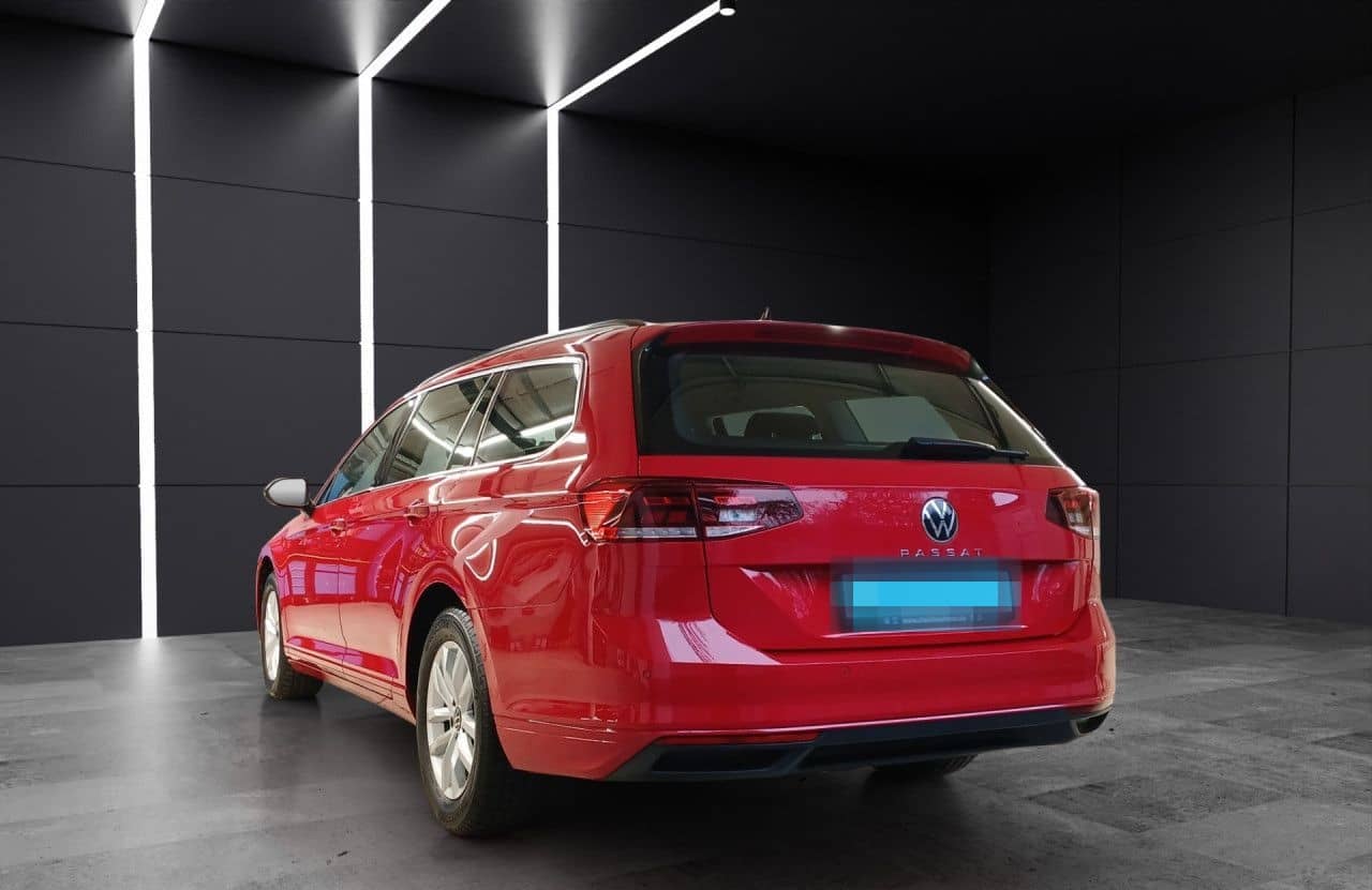 Volkswagen Passat Variant Business 2.0TDI DSG Navi LED SHZ foto 4