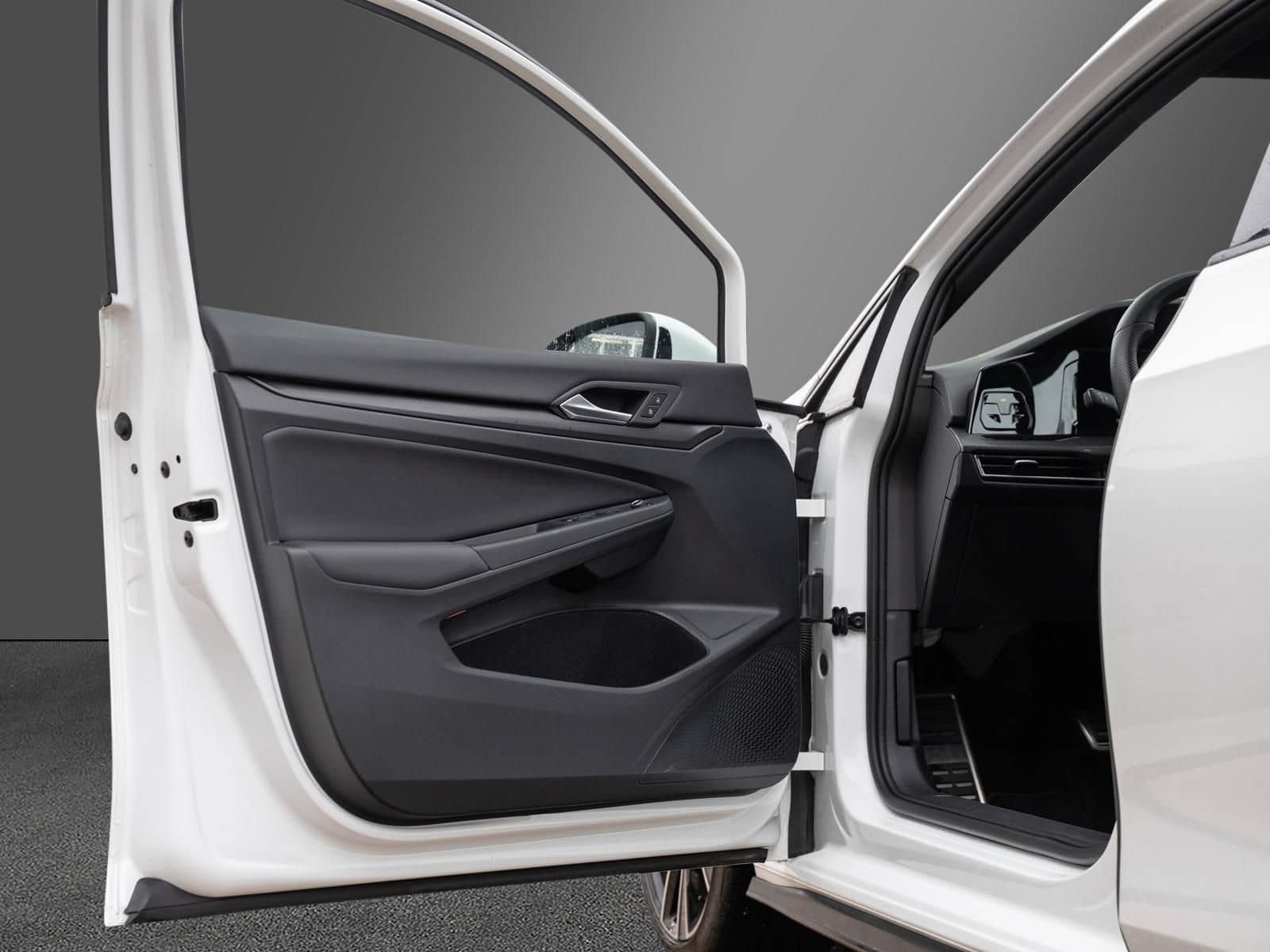 Volkswagen Golf GTI Clubsport IQLight Harman-Kardon ACC DCC foto 17