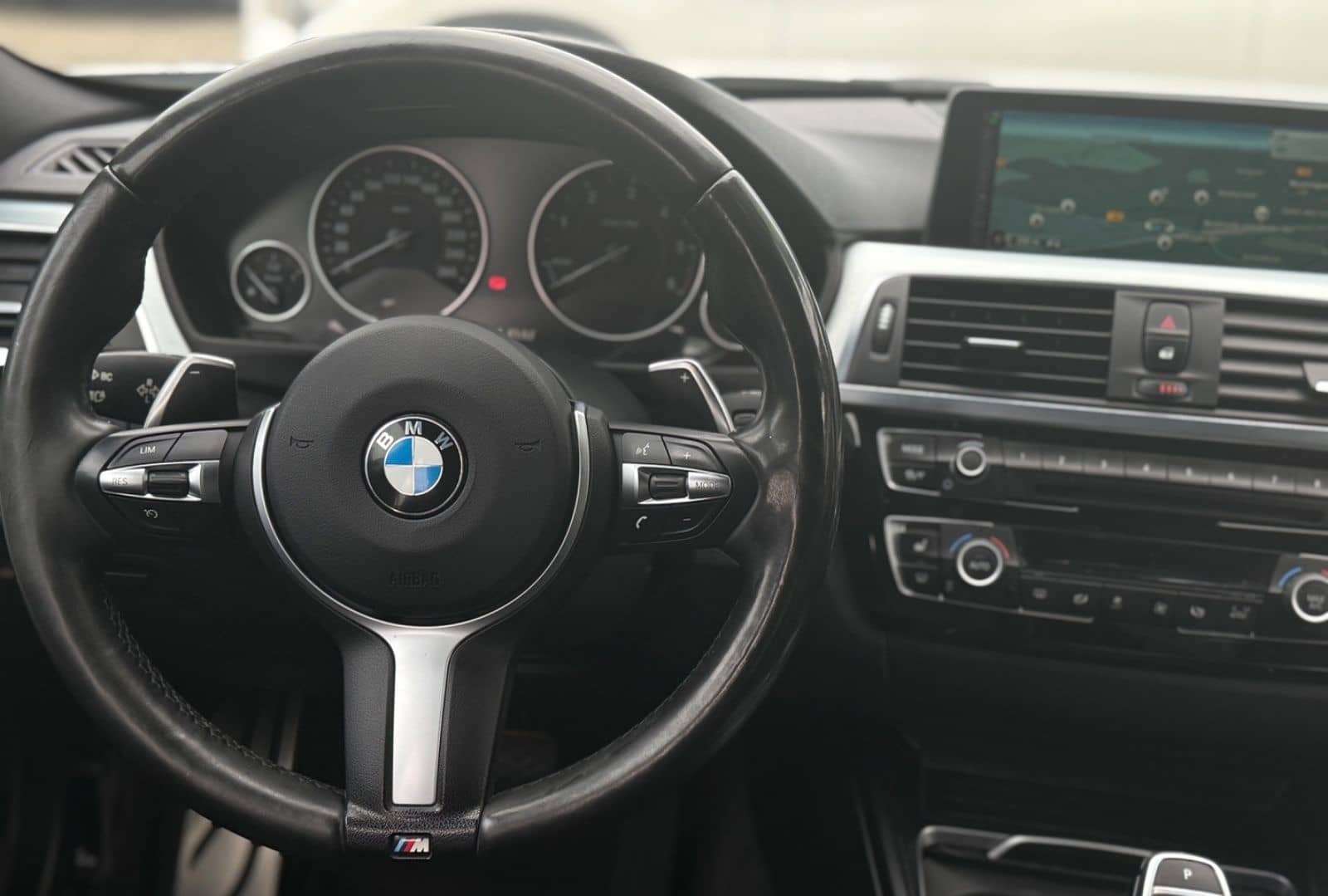 BMW 335 d xDrive M Sport +STEUERKETTE NEU+ HU/KD NEU foto 9