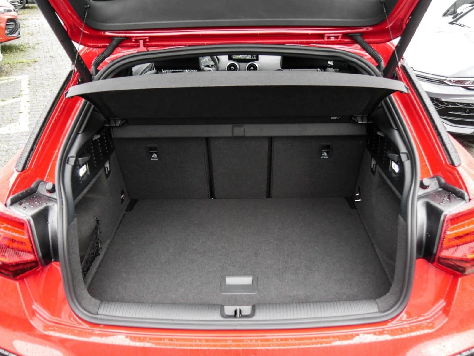 Audi Q2 35 quattro S LINE AHK CAM ACC LM18 E-KLAPPE foto 17