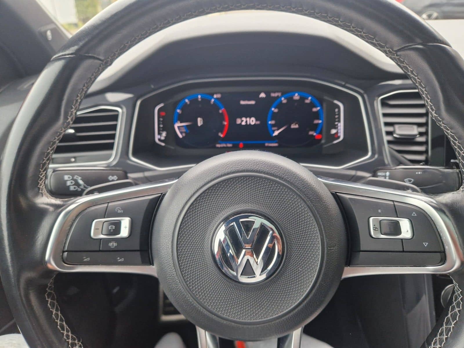 Volkswagen T-Roc R-Line Panorama Dach foto 15