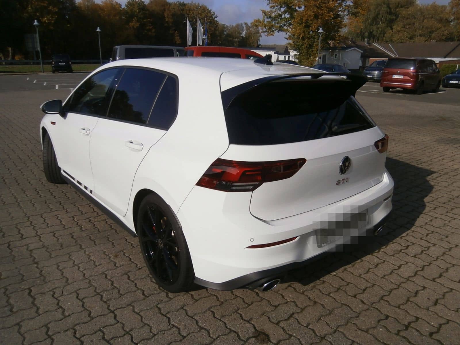 Volkswagen Golf VIII GTI Clubsport 2.0 TSI, DSG foto 2